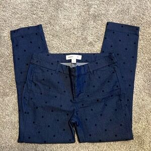 Ladies Old Navy Pixie pants, size 6